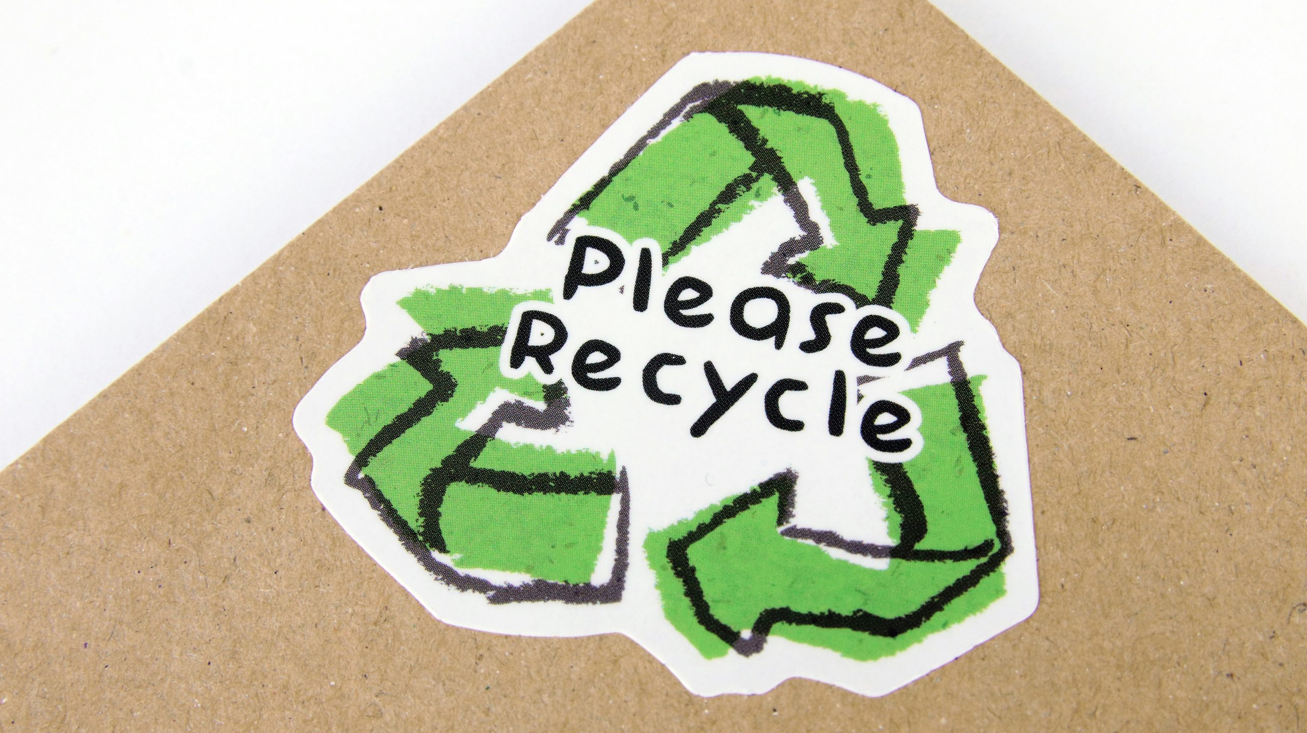 Stratégie de recyclage de contenu cross-plateformes pour une campagne d'influence