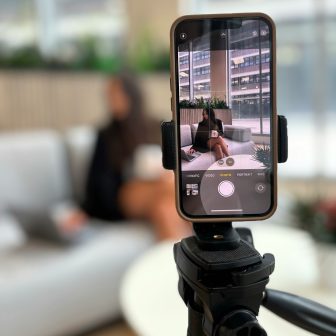 L’essor des marques créateurs redéfinit les enjeux du marketing d’influence en 2026