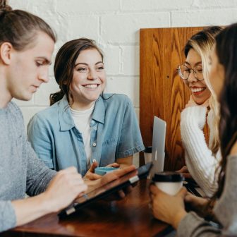 choisir les bons créateurs de contenus pour une campagne d'influence